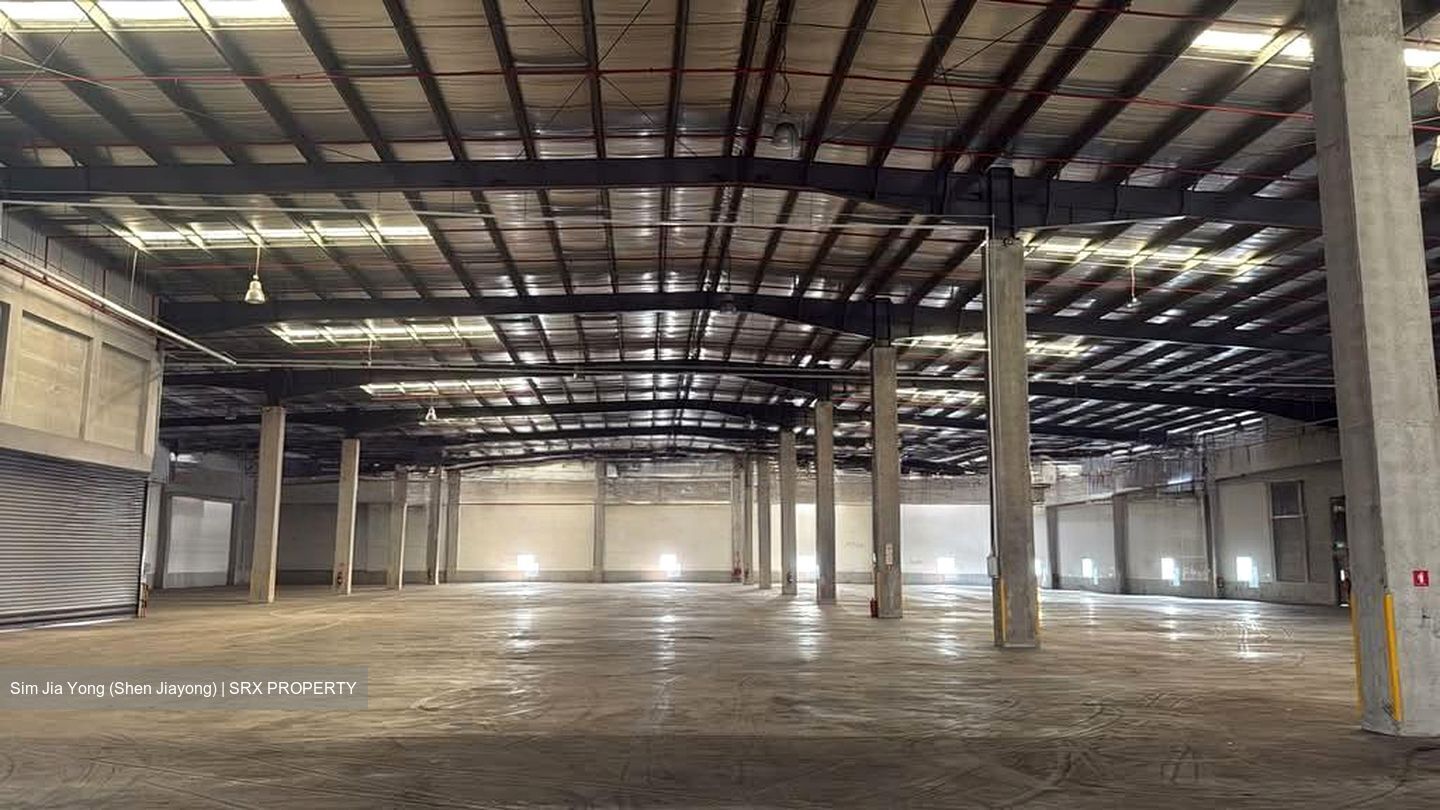 Tuas Avenue 12 (D22), Warehouse #608697991